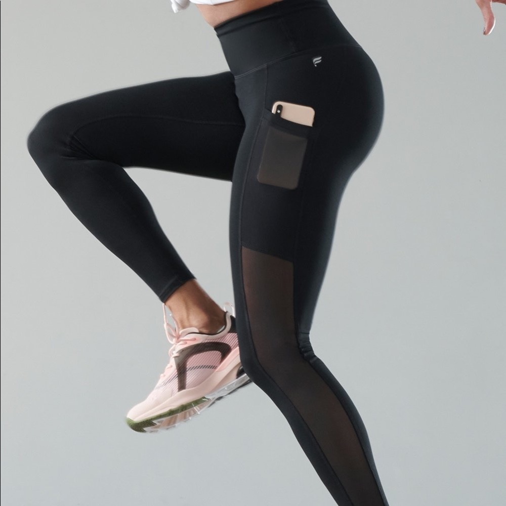 Fabletics on-the-go high waisted leggings